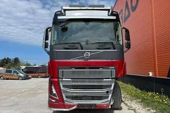 Volvo FH 16 750 8x4/4, 552 kW, diisel, automaat