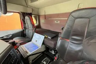Volvo FH 16 750 8x4/4, 552 kW, diisel, automaat