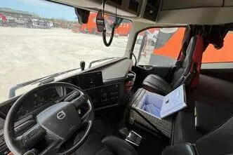Volvo FH 16 750 8x4/4, 552 kW, diisel, automaat