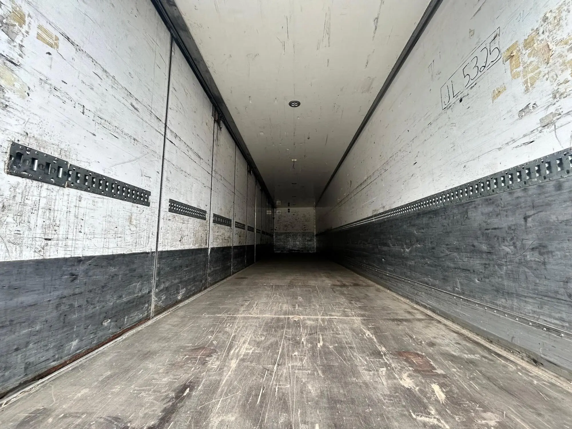 Ekeri SIDE OPENING + LAST AXLE STEERING + BOX HEATING