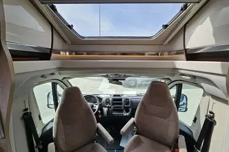 Laika ECOVIP, 2.0, 103 kW, diesel, automatic, front-wheel drive