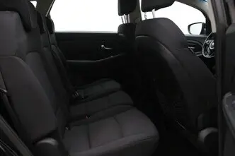 Kia Carens, 1.6, 99 kW, bensiin, manuaal, esivedu