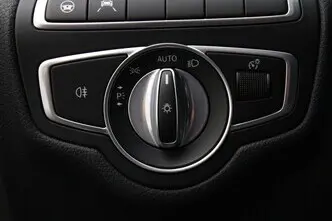Mercedes-Benz C 200, 1.5, 135 kW, гибрид, автомат, задний привод