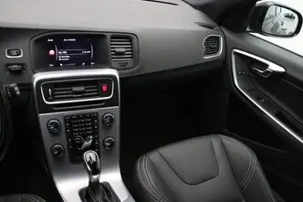 Volvo V60, 2.0, 88 kW, дизель, автомат, передний привод