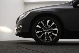 Volvo V60, 2.0, 88 kW, дизель, автомат, передний привод