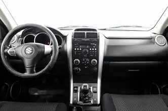 Suzuki Grand Vitara, 2.0, 103 kW, bensiin, manuaal, nelikvedu