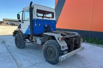 Mercedes-Benz Unimog U130 4x4, 98 kW, дизель, механическая