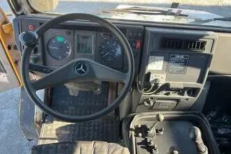 Mercedes-Benz Unimog U130 4x4, 98 kW, дизель, механическая