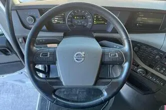 Volvo FH 540 8x4, 405 kW, diesel, automatic