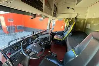 Volvo FH 16 750 6x2, 552 kW, diisel, automaat