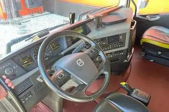 Volvo FH 16 750 6x2, 552 kW, diisel, automaat