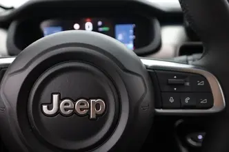 Jeep Avenger, 165 kW, электричество, автомат, передний привод