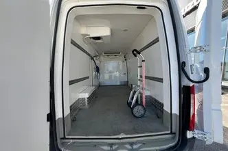 Mercedes-Benz Sprinter, 2.1, 120 kW, diesel, automatic, rear-wheel drive