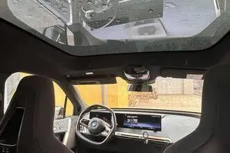 BMW iX, 240 kW, elekter, automaat, nelikvedu