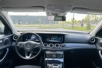 Mercedes-Benz E 220, 2.0, 143 kW, diisel, automaat, tagavedu