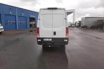 Iveco Daily, 3.0, 132 kW, дизель, автомат, задний привод