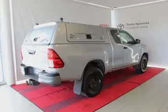 Toyota Hilux, 2.4, 110 kW, дизель, механическая, полный привод