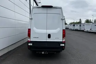 Iveco Daily, 3.0, 129 kW, дизель, механическая, задний привод