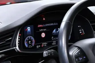 Audi Q7, 3.0, 210 kW, гибрид, автомат, полный привод