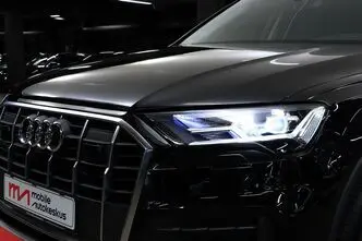 Audi Q7, 3.0, 210 kW, гибрид, автомат, полный привод