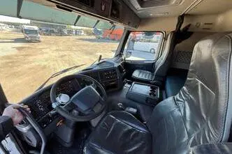 Volvo FMX 410 6x2, 308 kW, diisel, automaat