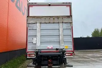 Volvo FM 370 6x2*4, 278 kW, diesel, automatic
