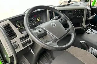 Volvo FM 370 6x2*4, 278 kW, diesel, automatic
