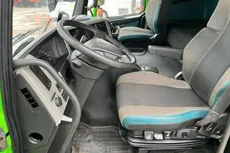 Volvo FM 370 6x2*4, 278 kW, diesel, automatic