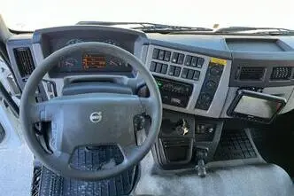 Volvo FL 280 4x2, 210 kW, diesel, automatic