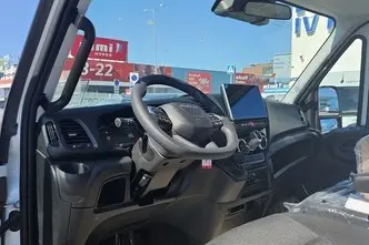 Iveco Daily, 3.0, 129 kW, дизель, механическая, задний привод
