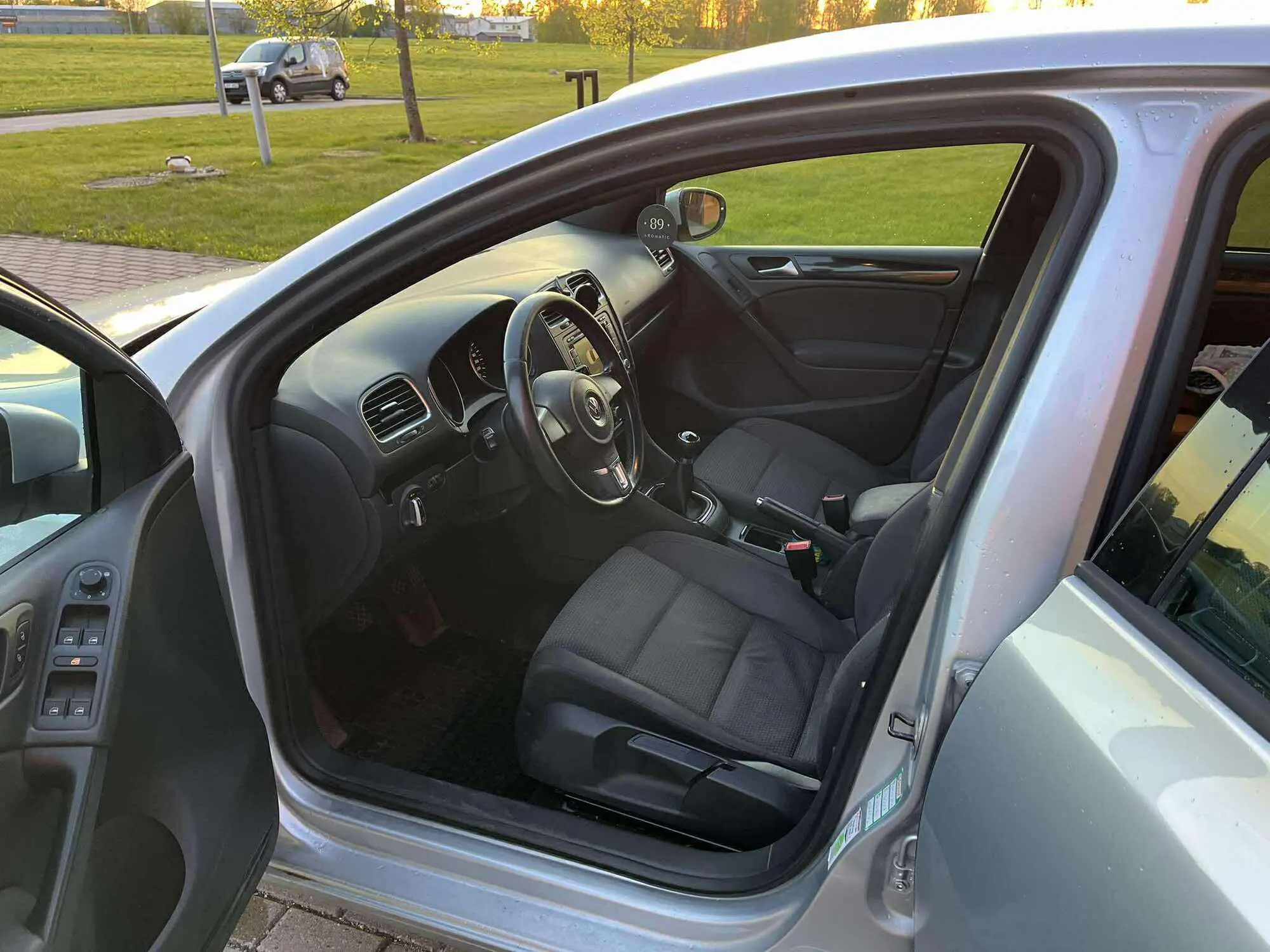 Volkswagen Golf, 2.0, 103 kW, дизель, механическая, передний привод