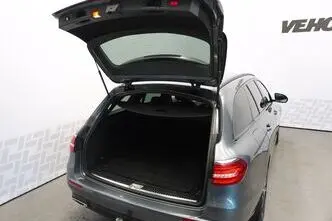 Mercedes-Benz E 220, 2.0, 143 kW, дизель, автомат, полный привод