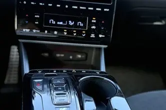 Hyundai Tucson, 1.6, 132 kW, hübriid, automaat, esivedu