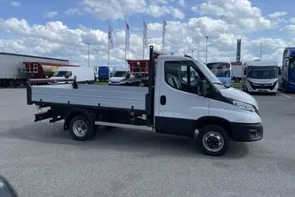 Iveco Daily, 3.0, 118 kW, дизель, механическая, задний привод
