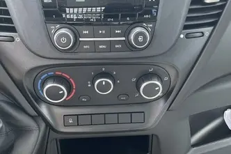 Iveco Daily, 3.0, 118 kW, дизель, механическая, задний привод