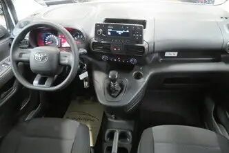Toyota Proace City, 1.5, 75 kW, дизель, механическая, передний привод