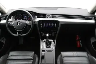 Volkswagen Passat, 1.6, 88 kW, diesel, automatic, front-wheel drive