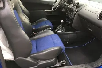 Ford Fiesta, 2.0, 110 kW, бензин, механическая, передний привод