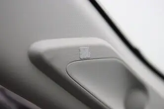 Toyota RAV4, 2.5, 131 kW, hybrid, automatic, front-wheel drive