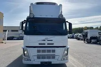 Volvo FM460 6x2 + CARRIER SUPRA 1250, 345 kW, diesel, automatic