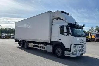 Volvo FM460 6x2 + CARRIER SUPRA 1250, 345 kW, diesel, automatic