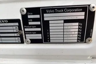 Volvo FM460 6x2 + CARRIER SUPRA 1250, 345 kW, diesel, automatic