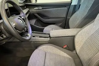 Škoda Superb, 1.5, 110 kW, гибрид, автомат, передний привод