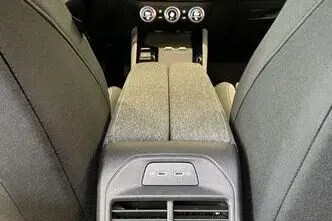 Škoda Superb, 1.5, 110 kW, гибрид, автомат, передний привод
