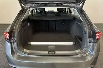 Škoda Superb, 1.5, 110 kW, гибрид, автомат, передний привод