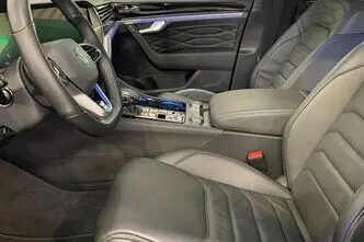 Volkswagen Touareg, 3.0, 340 kW, petrol, automatic, four-wheel drive