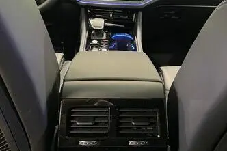 Volkswagen Touareg, 3.0, 340 kW, petrol, automatic, four-wheel drive
