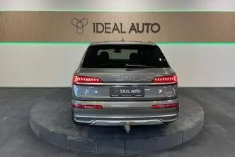 Audi Q7, 3.0, 210 kW, гибрид, автомат, полный привод