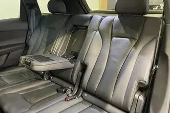 Audi Q7, 3.0, 210 kW, гибрид, автомат, полный привод
