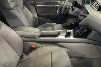 Audi e-tron, 158 kW, elekter, automaat, nelikvedu